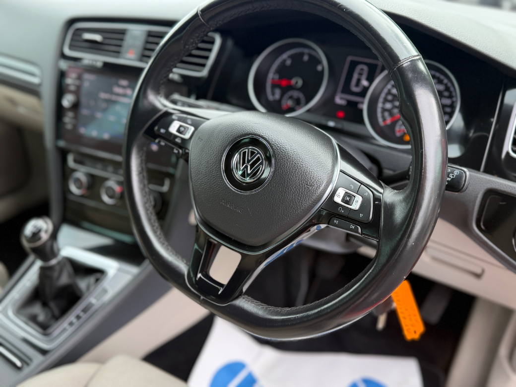 2017 Volkswagen Golf