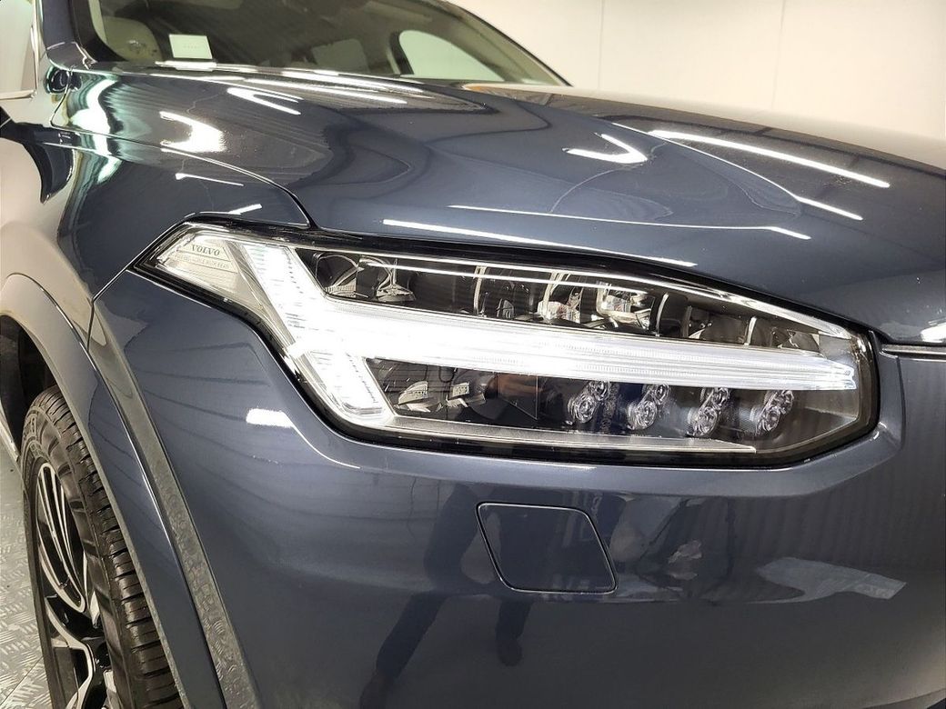 2023 Volvo XC90