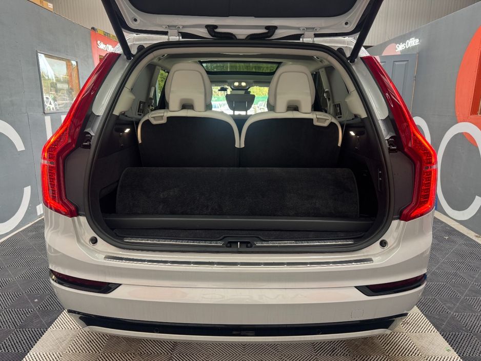 2023 Volvo XC90