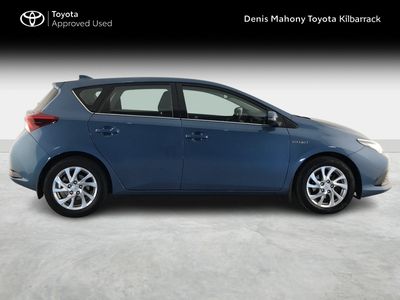 2016 Toyota Auris