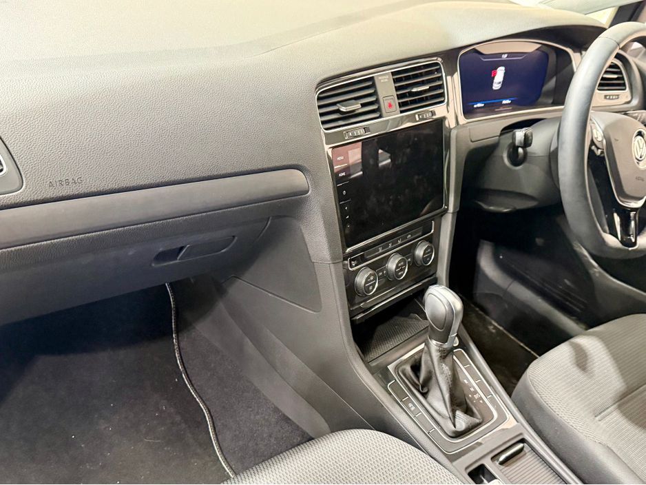 2019 Volkswagen Golf