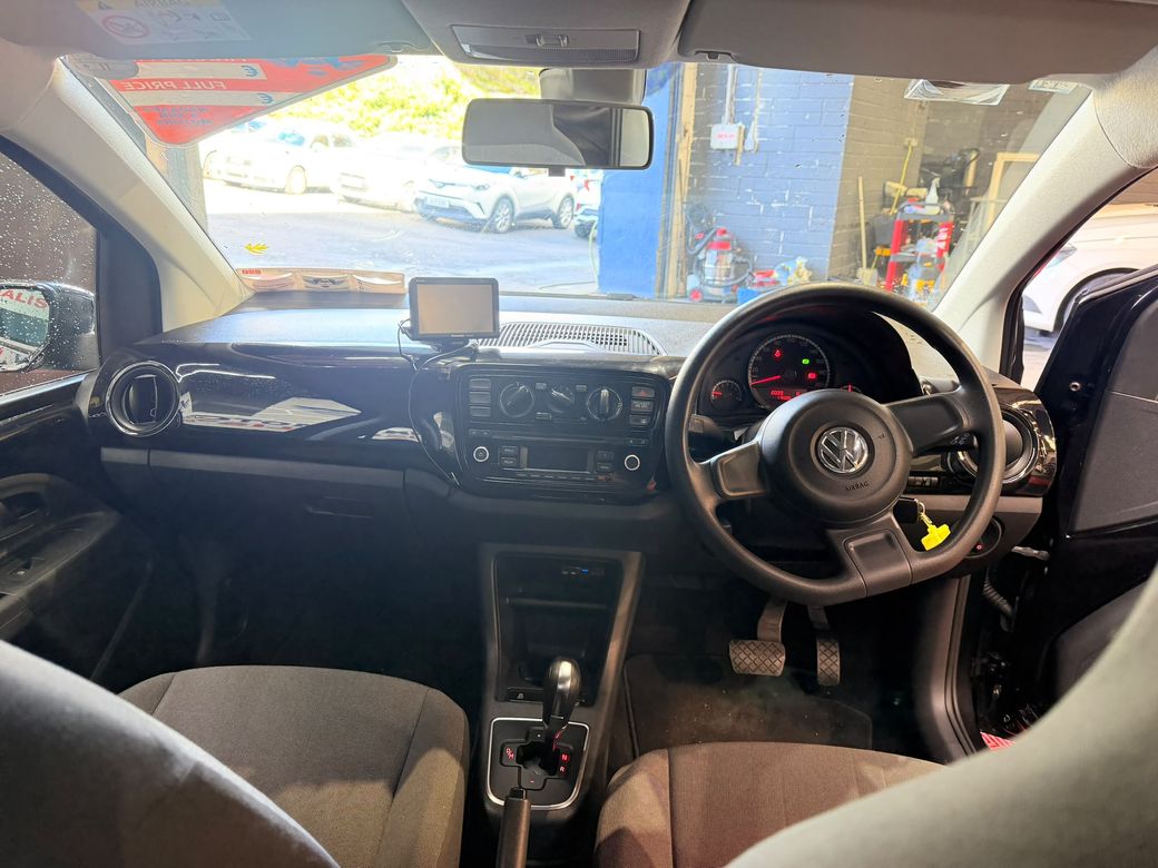 2014 Volkswagen up!