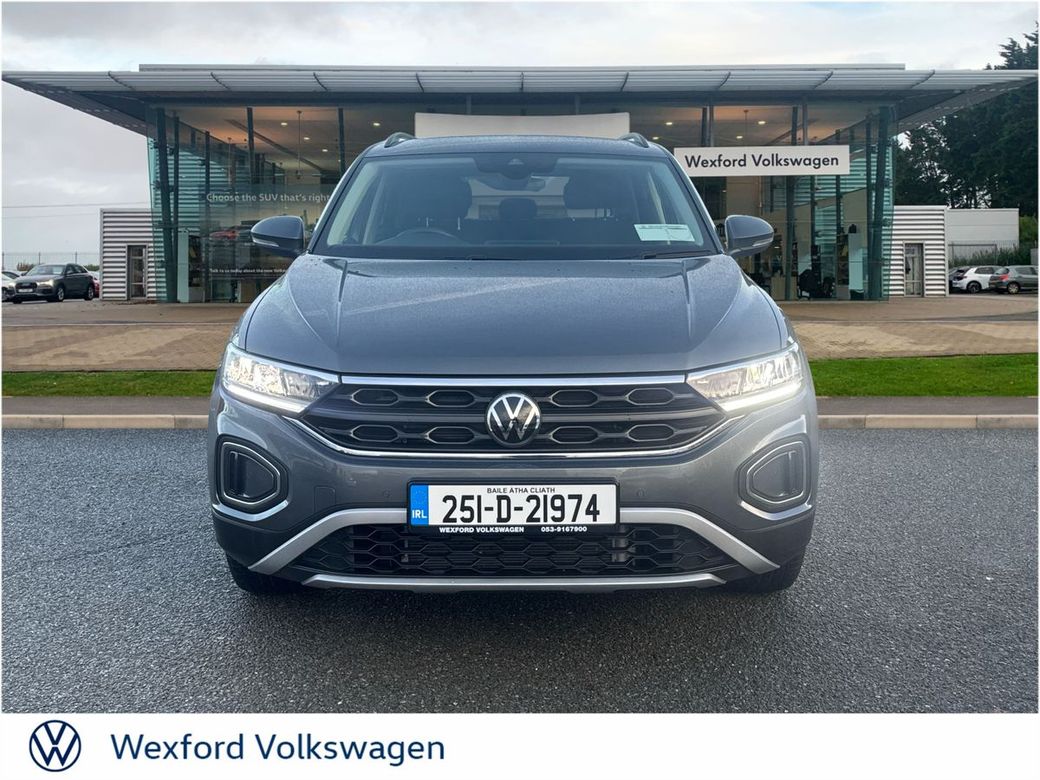 2025 Volkswagen T-Roc