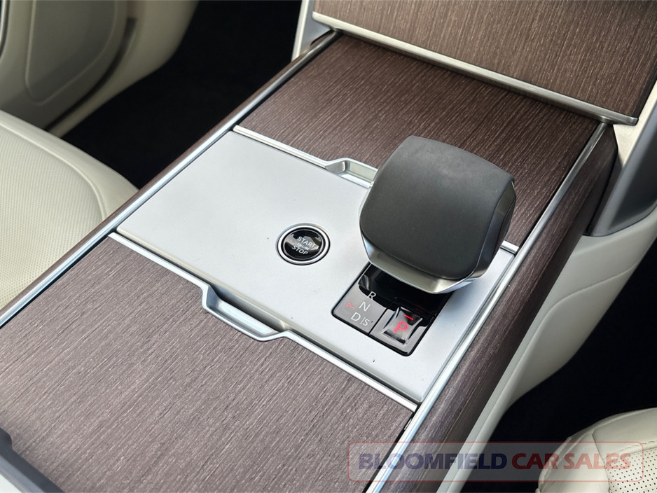 2025 Land Rover Range Rover