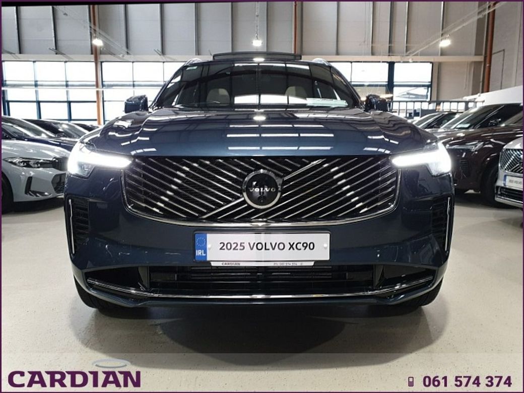 2025 Volvo XC90
