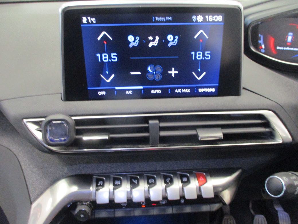 2020 Peugeot 3008
