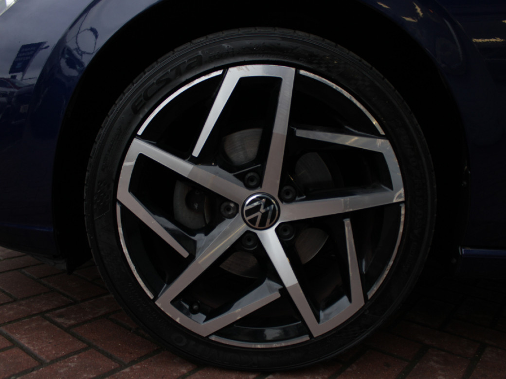 2021 Volkswagen Golf