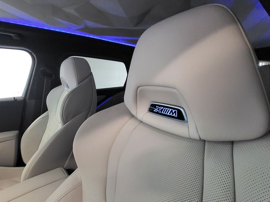 2026 BMW XM