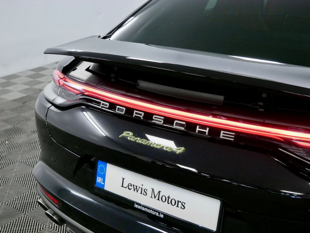 2024 Porsche Panamera