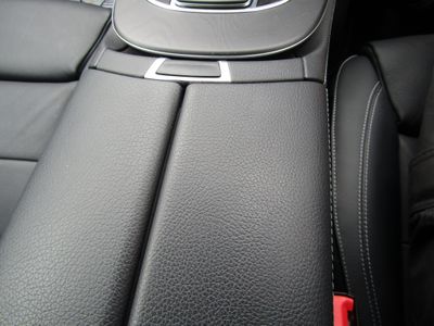 2022 Mercedes-Benz E 300