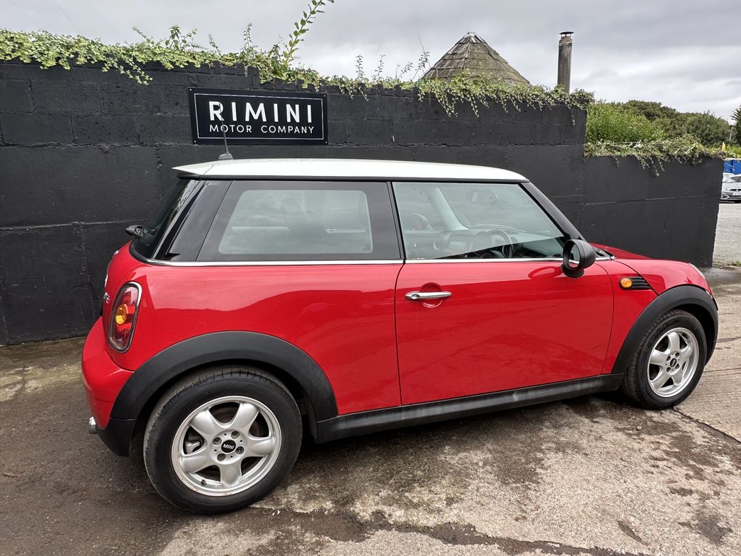 2010 Mini Hatch