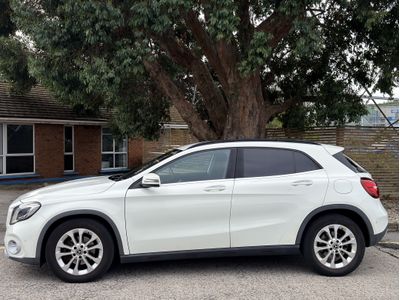 2017 Mercedes-Benz GLA 180