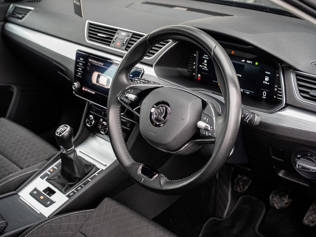 2022 Skoda Superb