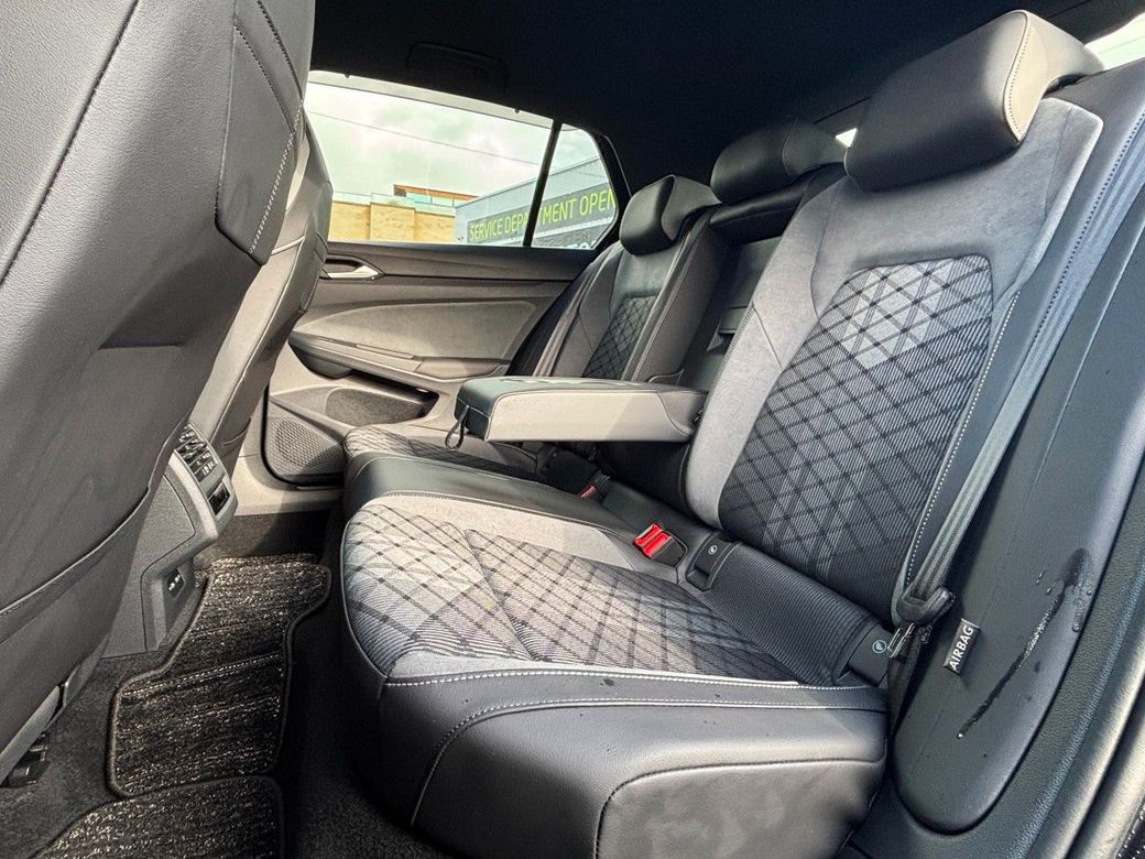 2022 Volkswagen Golf