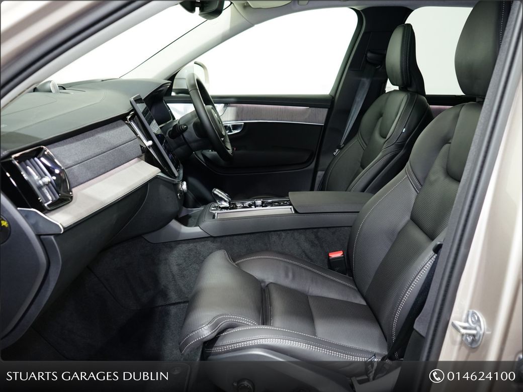 2025 Volvo XC90
