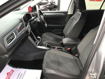 2023 Volkswagen T-Roc
