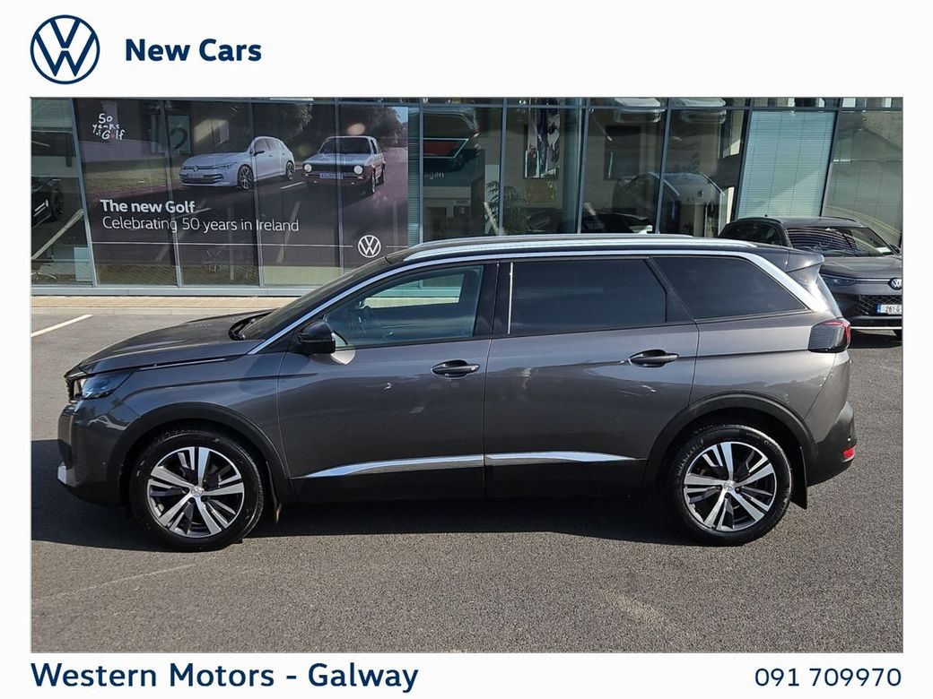 2023 Peugeot 5008