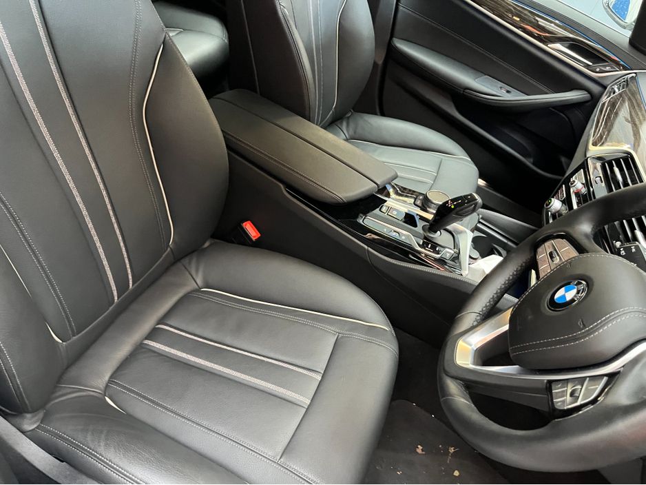 2021 BMW 5 Series