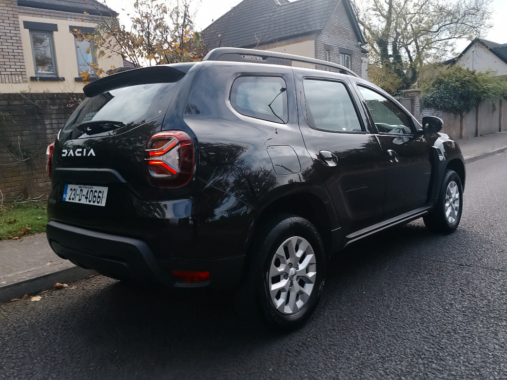 2023 Dacia Duster