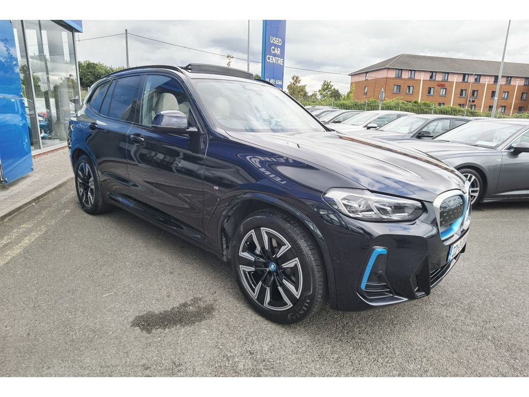 2022 BMW iX3