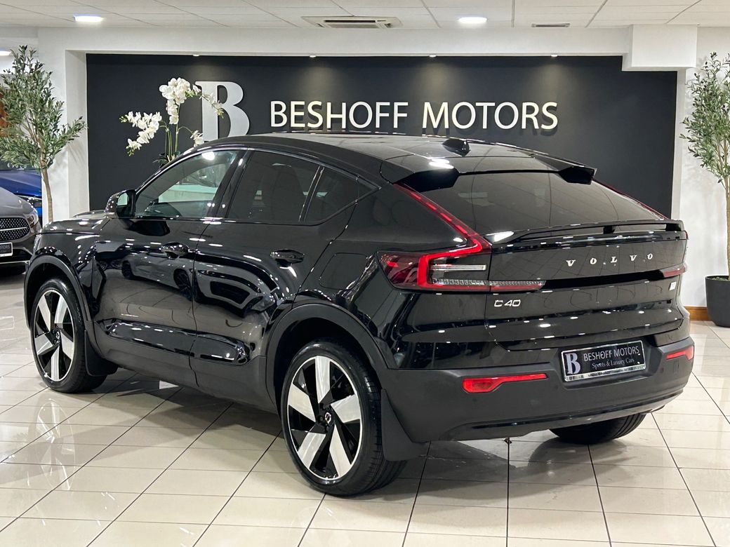 2022 Volvo C40