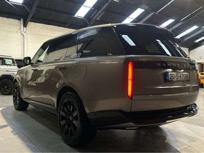 2025 Land Rover Range Rover