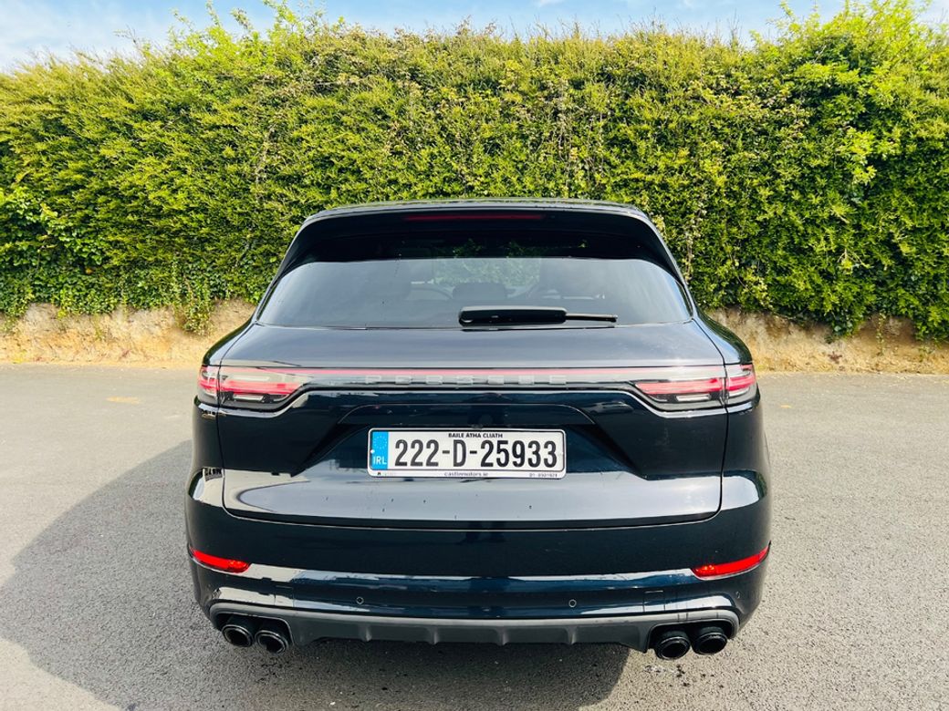 2022 Porsche Cayenne