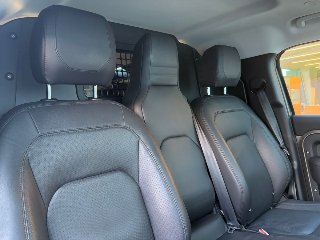 2024 Land Rover Defender