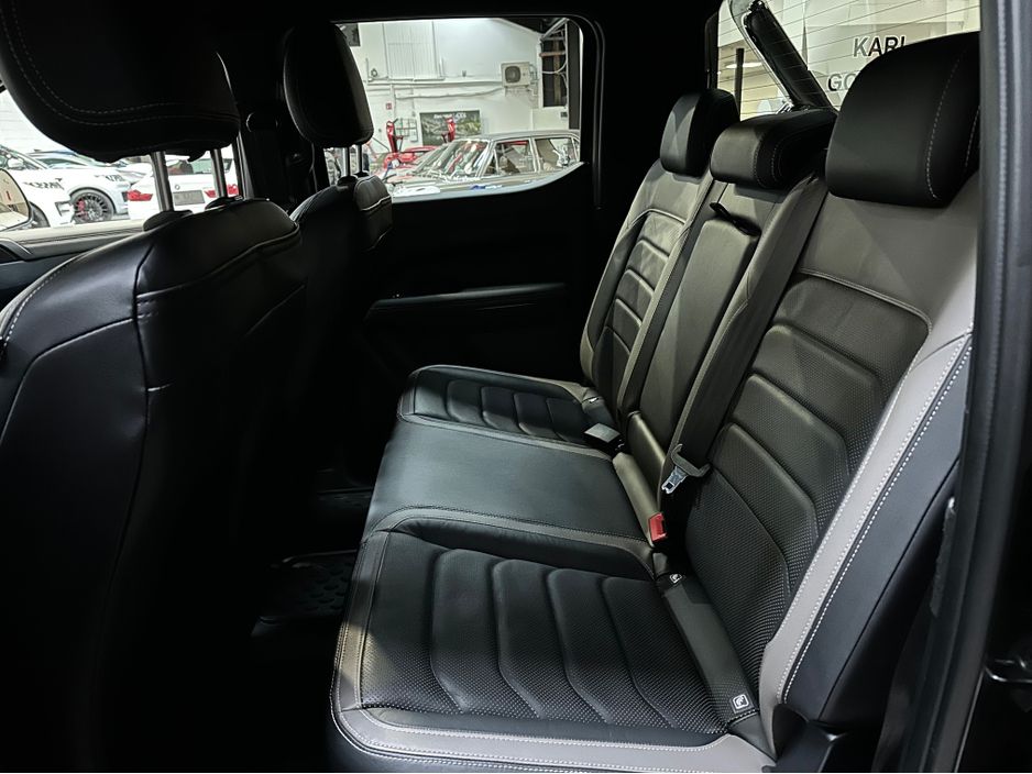 2023 Volkswagen Amarok