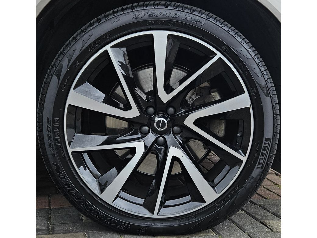 2021 Volvo XC90