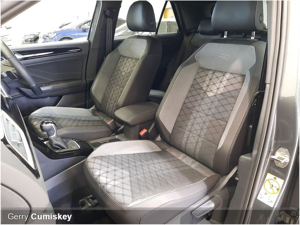 2025 Volkswagen T-Roc