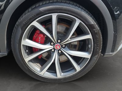 2019 Jaguar F-Pace