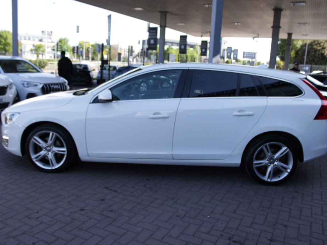 2018 Volvo V60