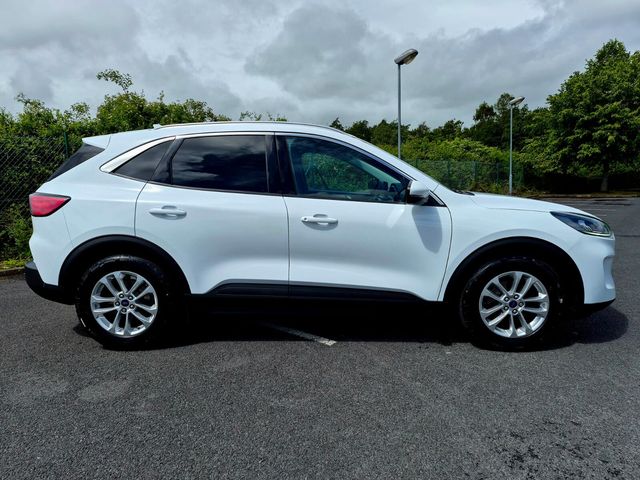 2022 Ford Kuga