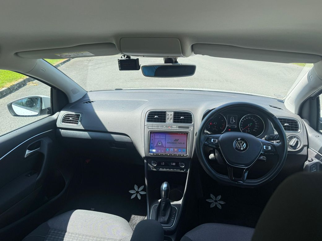 2016 Volkswagen Polo