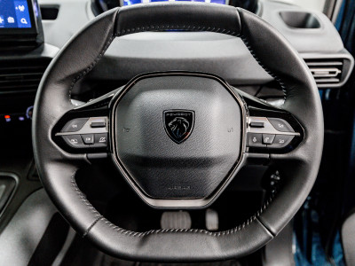 2025 Peugeot Rifter