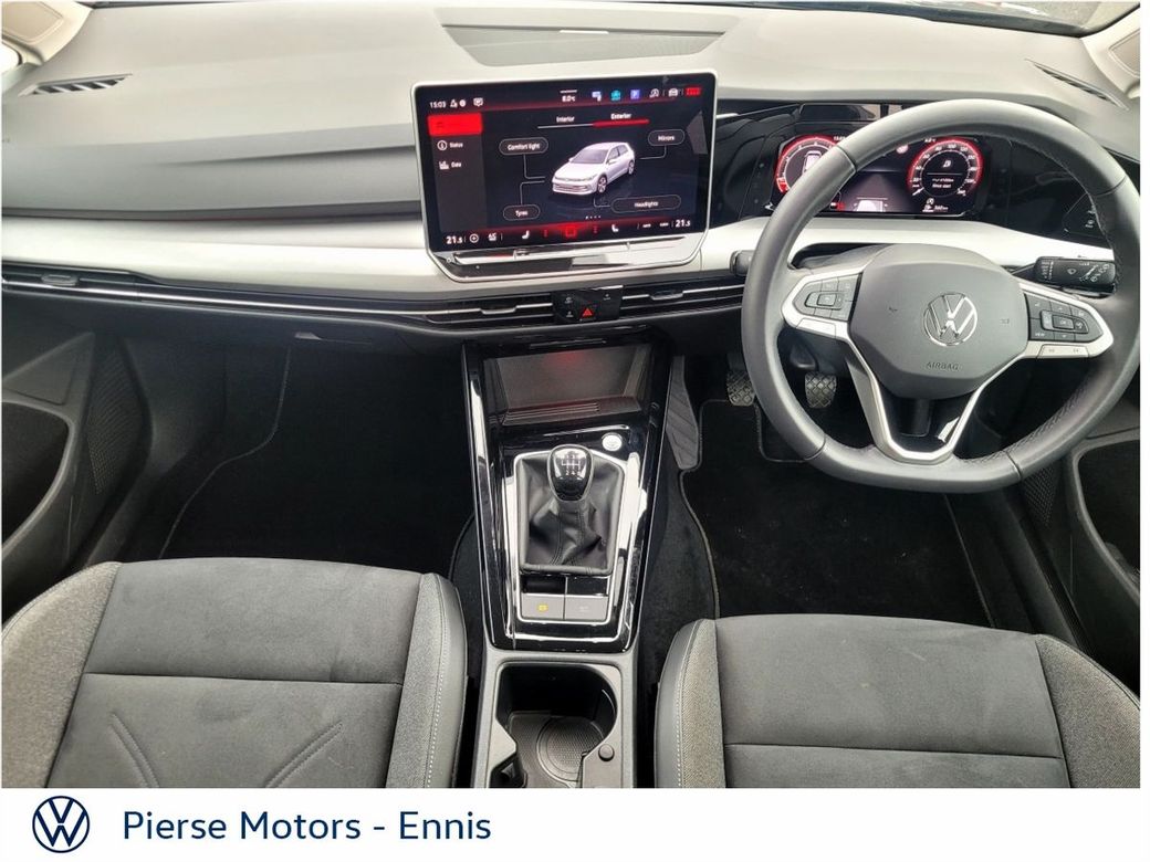 2025 Volkswagen Golf
