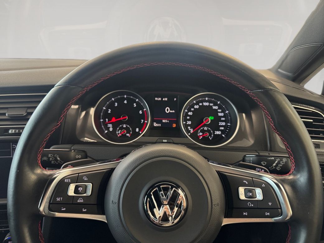 2017 Volkswagen Golf