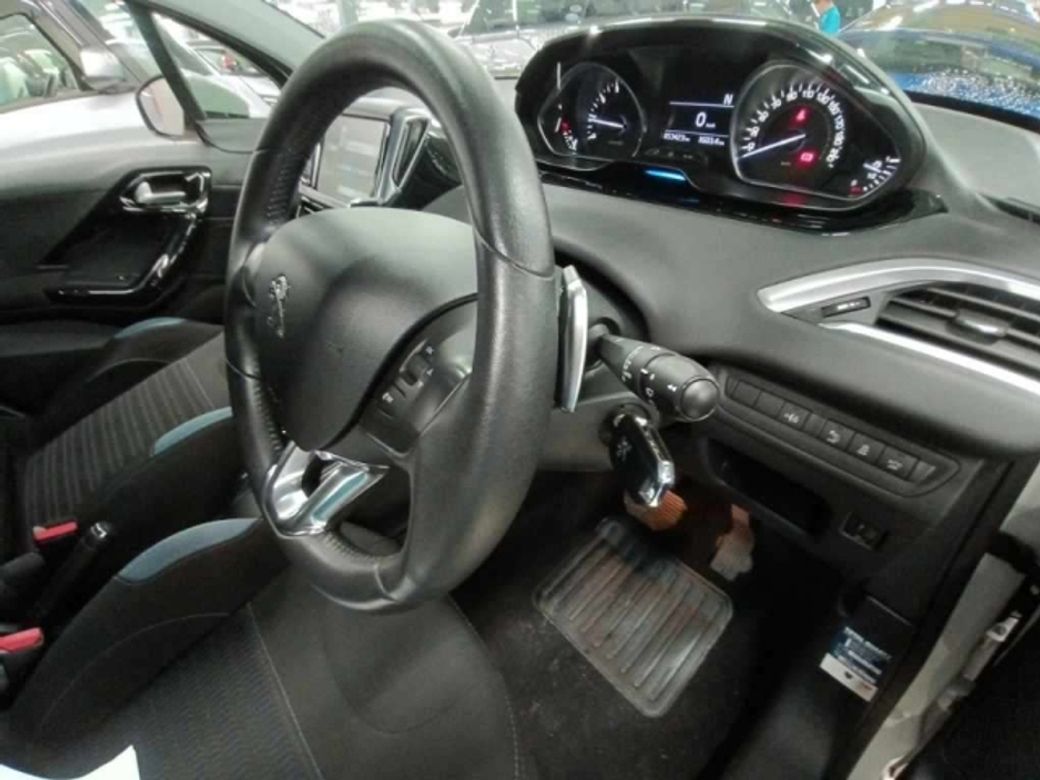 2014 Peugeot 208