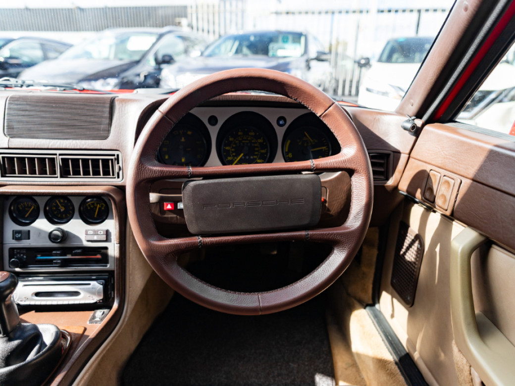 1984 Porsche 944