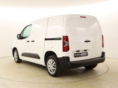 2022 Peugeot Partner
