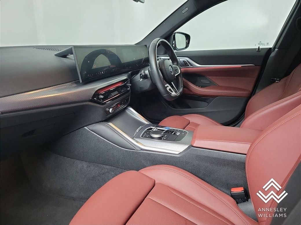 2025 BMW i4