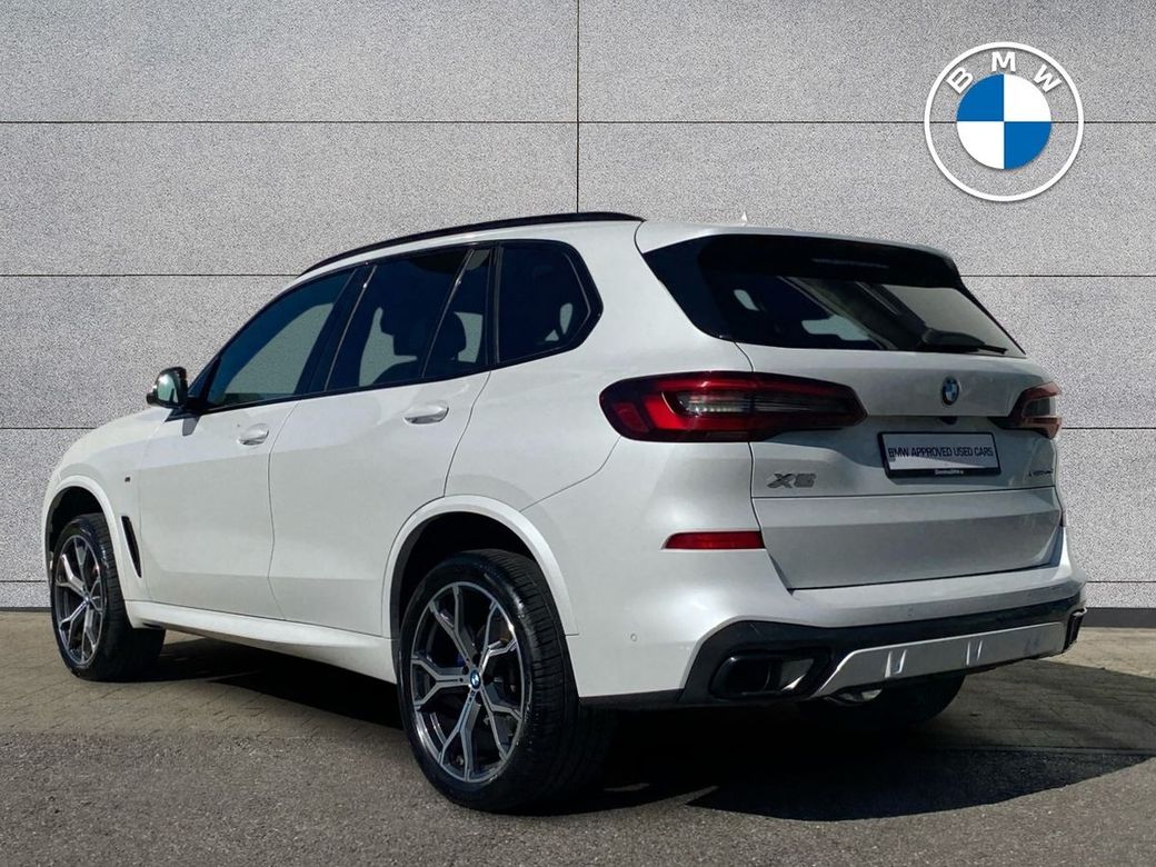 2023 BMW X5