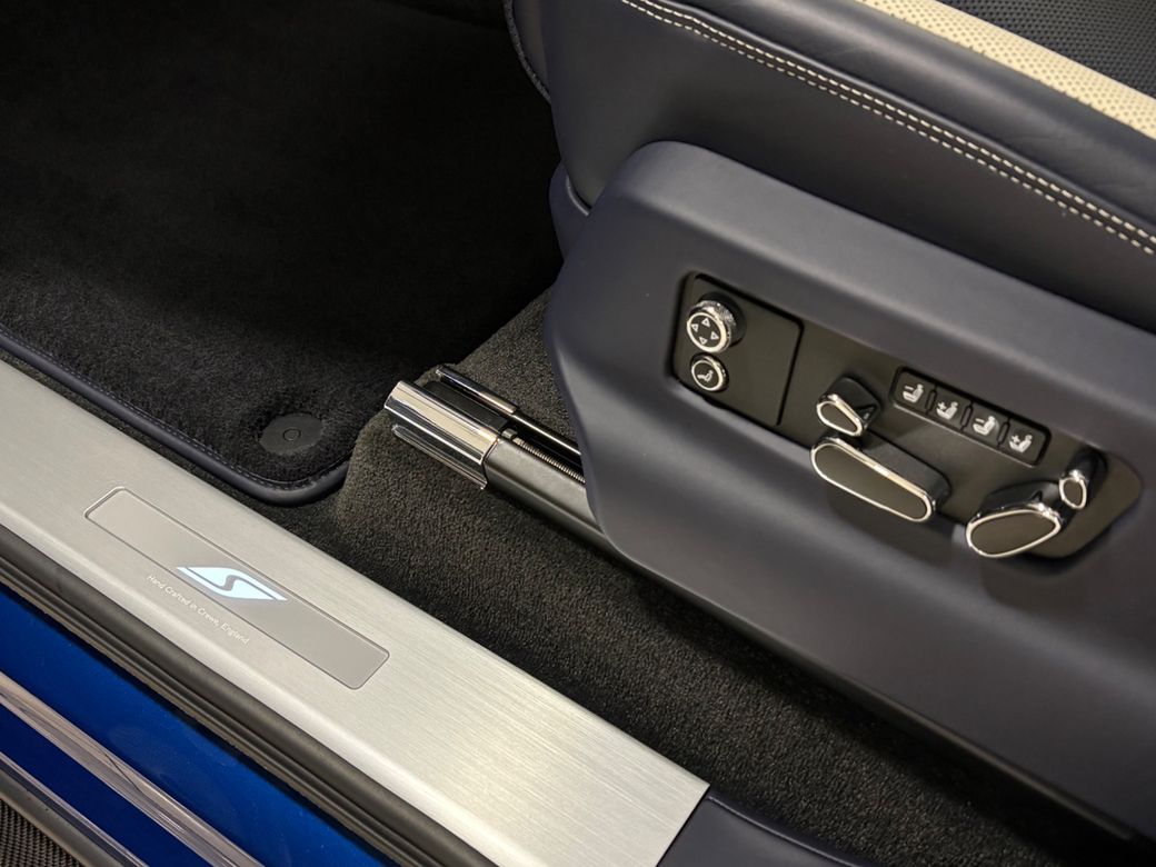 2025 Bentley Bentayga