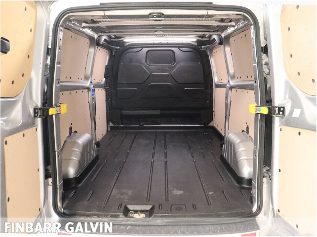 2023 Ford Transit Custom