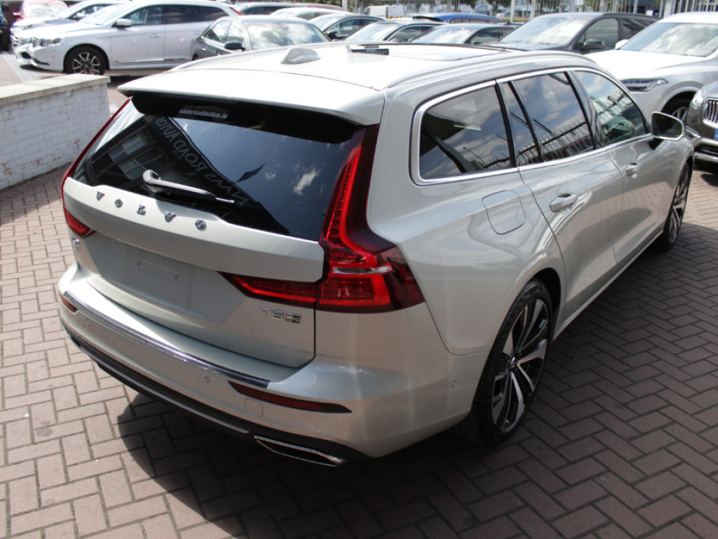 2020 Volvo V60