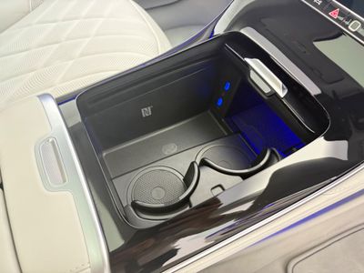 2024 Mercedes-Benz EQS