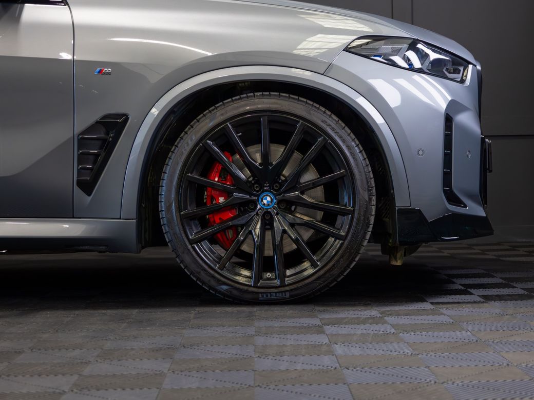 2025 BMW X5