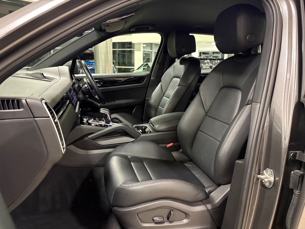 2022 Porsche Cayenne