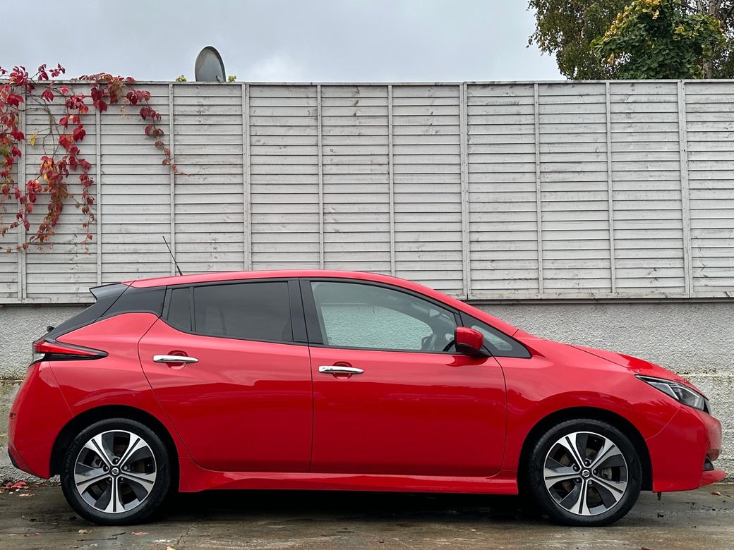 2022 Nissan Leaf